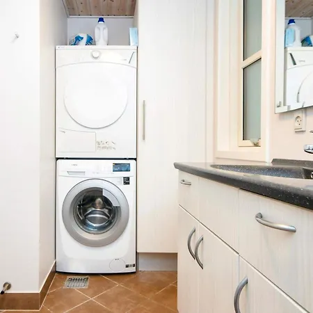 Holiday home 6 Person In